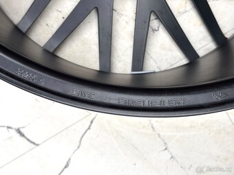 R21 21 Sl63 AMG Kola Alu Mercedes R21 Černý - 8