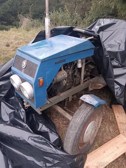 Traktůrek domácí výroby. - 8