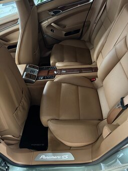 Porsche Panamera 4S – 4.8 V8 - 8
