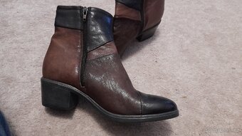 Kozačky Baťa 39 - 8