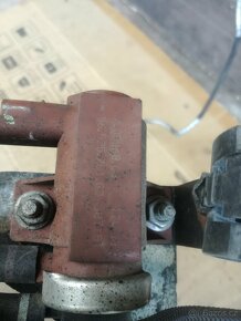 Peugeot Citroen 1.6 HDi 80kw 16V - díly motoru 9HZ 9HX - 8