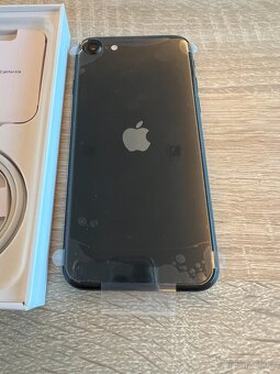 Iphone SE 2020 128gb white, black - 8
