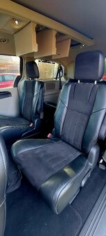 Lancia Voyager 2.8l výbava Platinum - 8