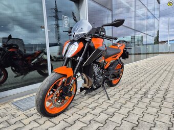 KTM 890 Duke GP - 8