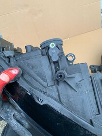 predni led svetla xenon skoda scala levy pravy - 8