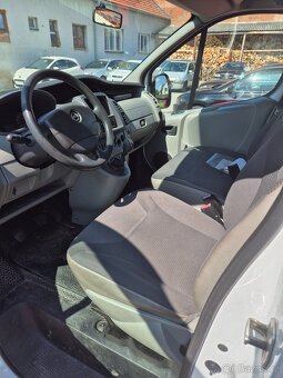 Opel vivaro 2.0 TDI 84kw - 8