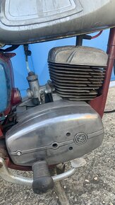 Motocykl ČZ 125 / 476 světlo Aprilia - 8