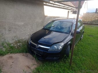 Opel Astra 2004 - 8