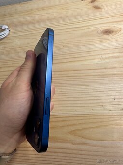 Apple iPhone 12 64GB - 8