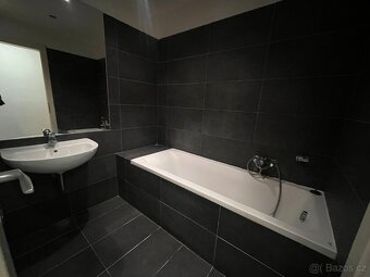 1 + kk Ortenovo náměstí, Praha 7, Holešovice - 8