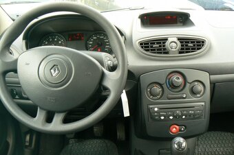 Renault Clio 1.2 - 2009 - 8