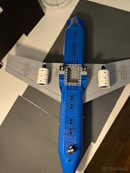 LEGO City 60262 Pasažérské letadlo - 8