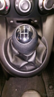 Mazda 2, 1,3i 16V , 55 kw,  bez koroze - 8