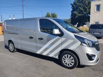 Opel Vivaro - 8