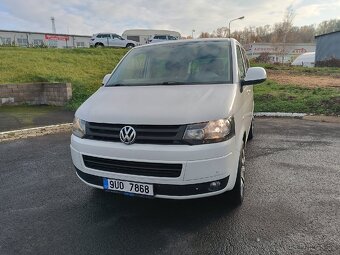 Volkswagen Caravelle T5 2.0 TDI 132 KW. 2010. - 8