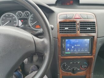 Peugeot 307 1.6i nová stk - 8