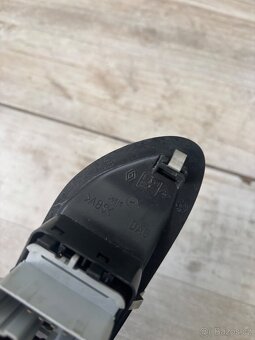 Display Laguna II - 8