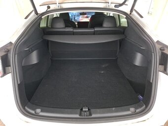 Tesla Model Y Long Range AWD - 1854 - 8