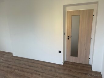 Byt 3+1 se zasklenou lodžií - 8