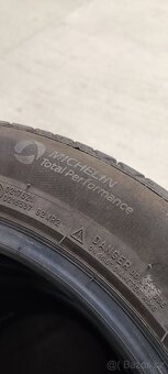 Jako nové 205/55/17 Michelin Primacy 4, DOT 2023, 7.4mm. - 8