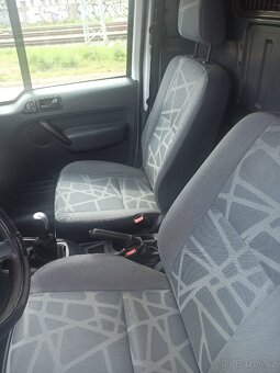 Ford Transit Connect - 8