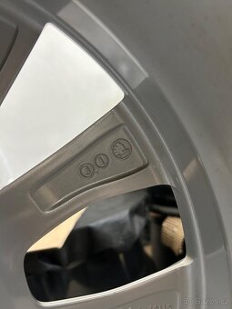 Origo sada r18 5x100 Škoda, model Crater - 8