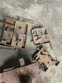 Staré zámky dveri - 8