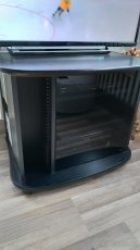 Černo bílá starší obývací stěna +Tv stolek - 8