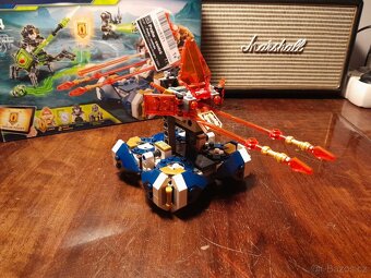 Lego Nexo Knights 72001 - Lance's Hover Jouster - 8