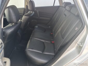 Mazda 6 2.2 D ,  120 kW nafta, 2011 - 8