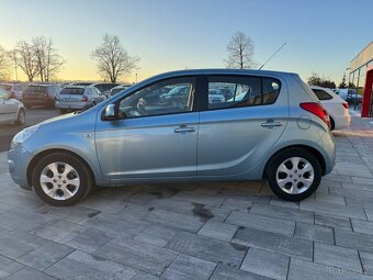 Hyundai i20 1,2i 57 kw Klima - 8