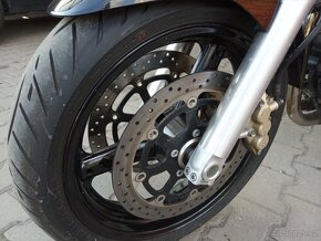 Suzuki GSX1400 - 8