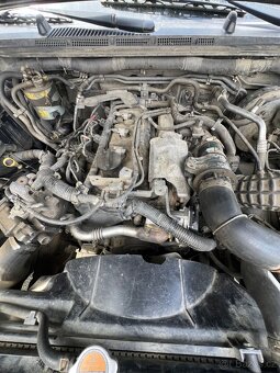 Nissan Navara D40 - 8