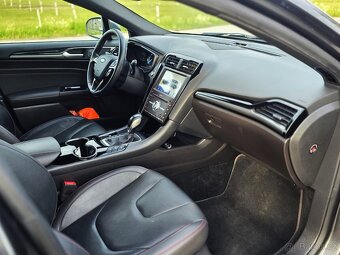 Ford Mondeo Hybrid - 8