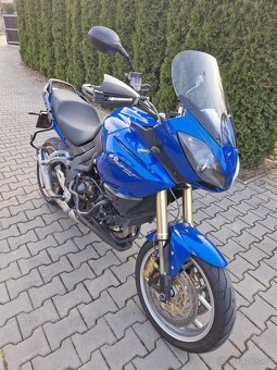 Triumph Tiger 1050 - 8