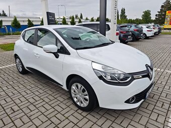 Clio Advantage 1.2 16V 54kW po 1. majiteli - 8