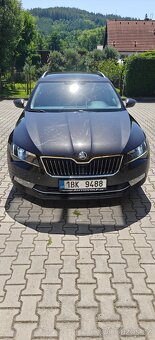 Škoda Superb Combi 2.0 TDI 4x4 - 8