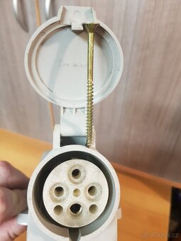 Vidlice plochá-čápová, zástrčka, zásuvka 400V /380V/ - 8