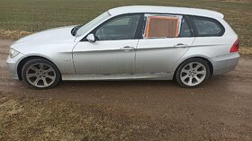 BMW e91 320d 2.0d - 8