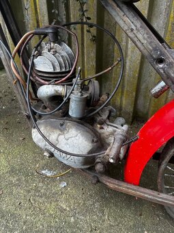 Jawa robot konvolut dílu - 8