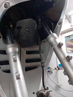 Skútr Honda Dylan 125 - 8