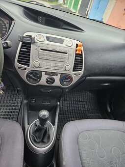 Hyundai i20, 1.2 2009 - 8