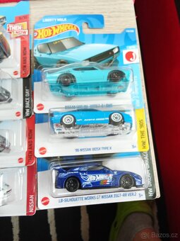 Hot wheels - 8