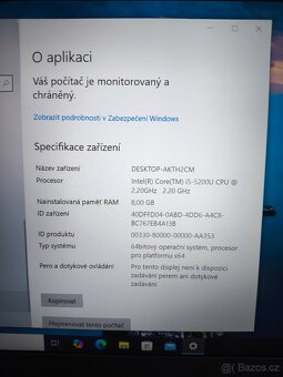 TOSHIBA '13' celokovový notebook jako nový - 8