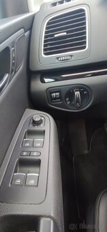 VW SHARAN 2.0TDi 4Motion - 8