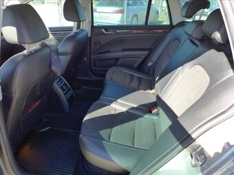 Škoda Superb 2,0 TDi 4x4 Elegance TAŽNÉ, EL.KUFR - 8