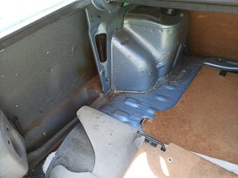 Honda Civic sedan 2g - 8