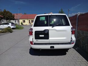 Toyota Land Cruiser LC 200 GX, 4,0 V6, Benzin, Manual, Nový - 8