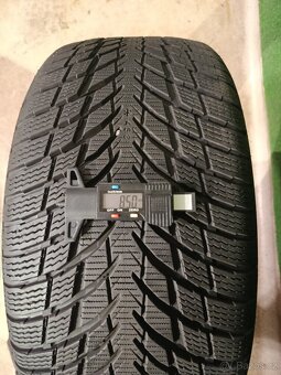 4ks zimni 225/35/19 Nokian - 8