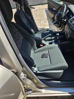 Renault Megane 1.6 74KW - Zamluvené do 23.06.25 - 8